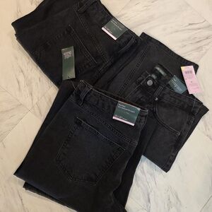 Wild Fable Black Straight Leg Jeans.  Size 00/31
